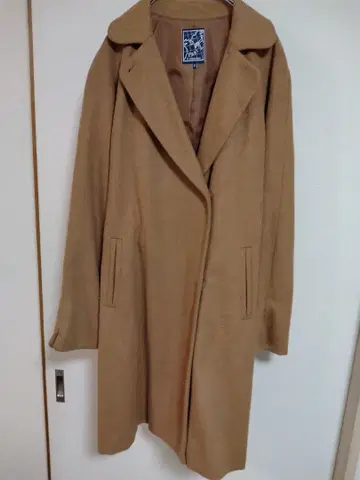 [ 미사용 ] JUNKOSHIMADA의 베이지 코트