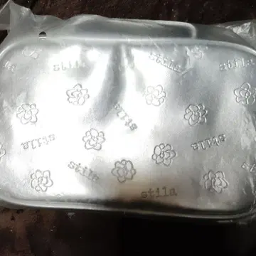 stila 실버 파우치