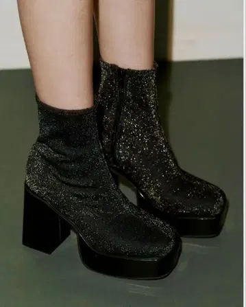 에브리스 EVRIS 슬림 청키 부츠 라메 블랙