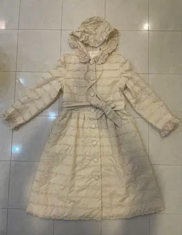 PINKHOUSE 아이보리 프릴 롱 코트