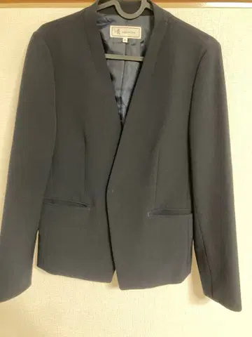 로페피크닉 노카라 자켓 네이비 다크 네이비 38 사이즈 포멀