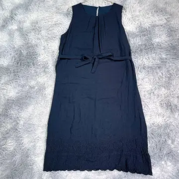 [M] 슬리브리스 원피스 네이비 자수 여성용 봄/여름 벨트 포함