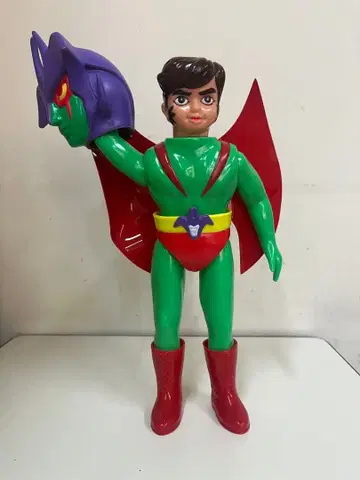 데빌맨 메디콤토이