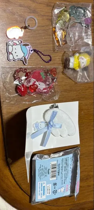 산리오 포차코 키링 등 세트