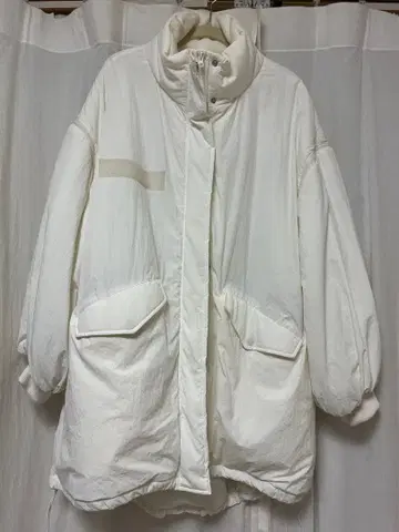 JEANASIS 2way 화이트 다운 자켓 볼륨 슬리브