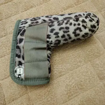 퍼터 커버 브리핑 BRIEFING 핑 타입 레오파드 무늬