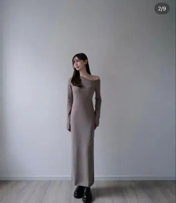 메종.셀론 베이지 오프숄더 니트 롱 원피스