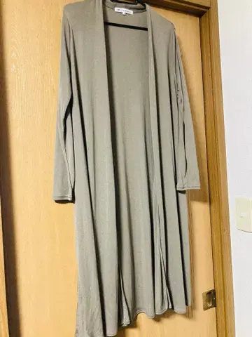 23 구 ARRONDISSEMENTS 롱 가디건