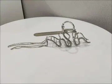 실버 물결 디자인 헤어핀