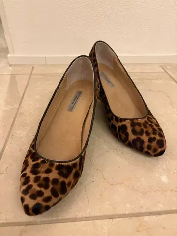 레오파드 무늬 스틸레토 웨지힐 펌프스