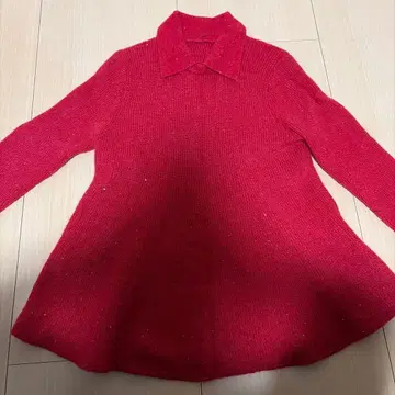 [ 미사용 새상품 ] Mila Owen 카라 달린 페플럼 니트 풀오버 1