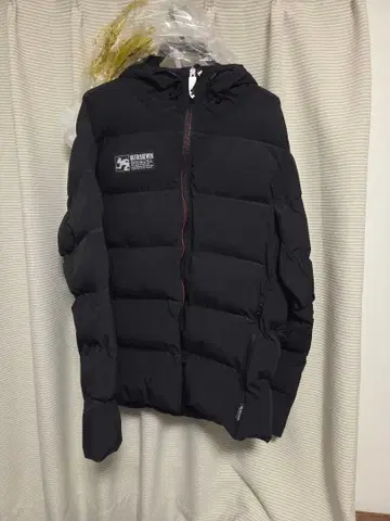 ULTRAMAN ULTRASEVEN 다운 자켓 L 사이즈 블랙 워크맨