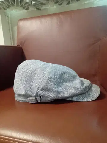 그레이 체크 무늬 헌팅 캡