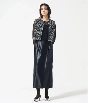 GRACE CONTINENTAL 코팅 랩스커트