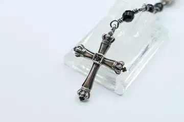 새상품급 라이온 하트 크로스 목걸이 비즈 체인 펜던트