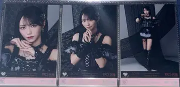 노구치 이오리 블랙 의상 브로마이드 컴프