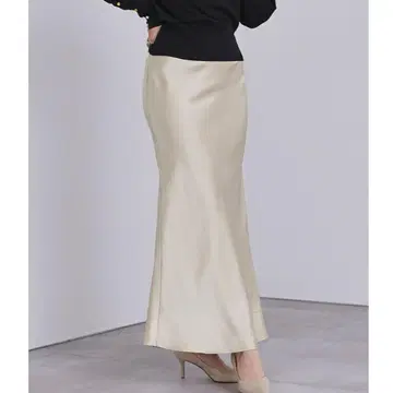 ur's 새틴 스커트 베이지 S