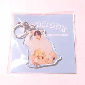 NCTWISH 리오 FC 한정판 아크릴 키링 2