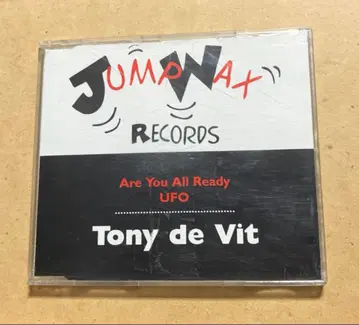 Tony de Vit Are You All Ready / UFO
