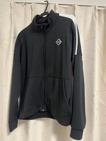 GOSEN 블랙 집업 저지 L