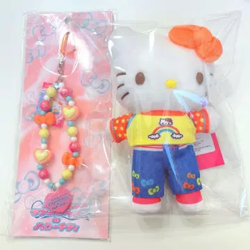 [ 익명 배송 ] 키티 러브베리 스트랩 마스코트