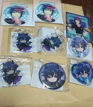 마루쿠지 캔뱃지 그래프아트 츠키요미 이쿠토 9개 세트