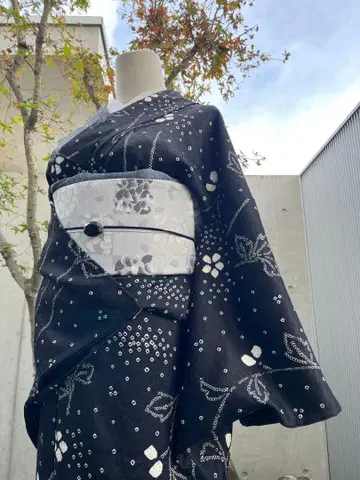 고급 시보리 기모노