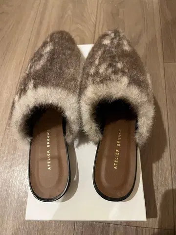 12/14까지 특별 가격! 아틀리에 블루쥬 밤비 퍼 뮬