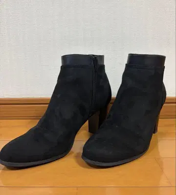 DIANA 스웨이드 숏부츠 24.5cm