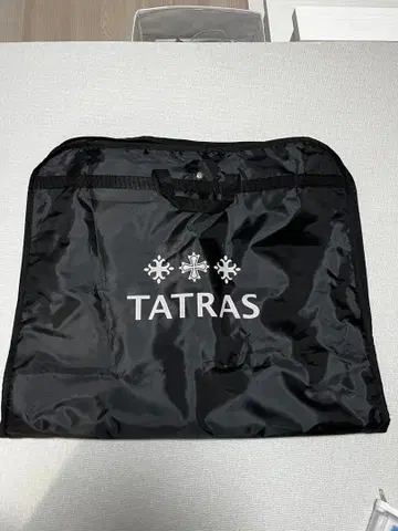 TATRAS 블랙 가먼트 케이스 코트 커버