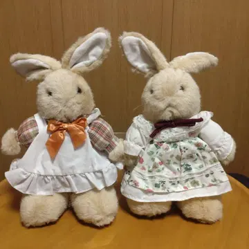 K.T.R. 토끼 봉제 인형