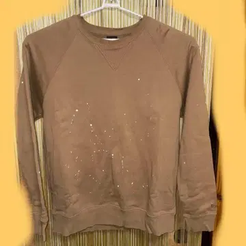 뉴에라 트레이닝복 베이지 페인트 가공