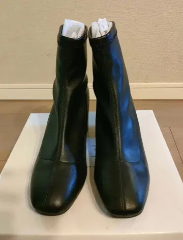 플라스테 PLST 하타라쿠 신발 스트레치 부츠