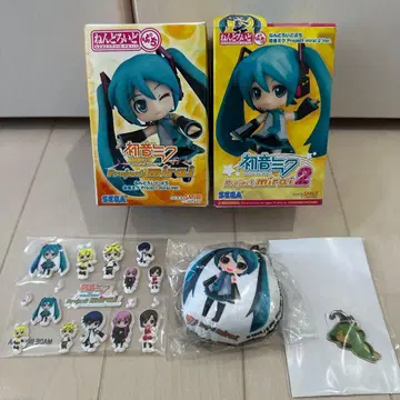 하츠네 미쿠 project mirai 넨도로이드 푸치 피규어 2종