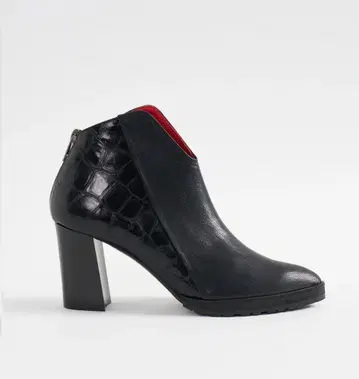 MANA 청키 부츠 블랙 악어 엠보싱 부티 사이즈 40