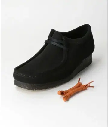 CLARKS 왈라비 블랙 26.5(8h)