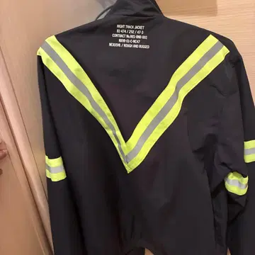 러프앤러기드 넥서스 세븐 콜라보 자켓