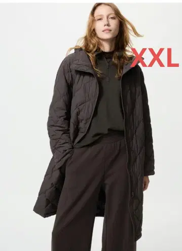 이번 시즌 새상품 유니클로 퍼프 테크 롱 코트 릴랙스 다크 브라운 XXL