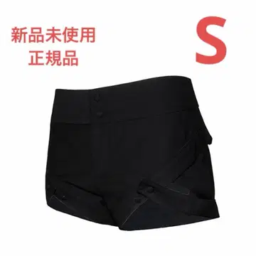 theredthread S v-cut mini shorts black