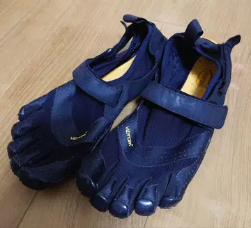 비브람 파이브핑거스 18M7301