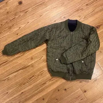 저널 스탠다드 리버서블 올리브 그린 자켓 퀼팅