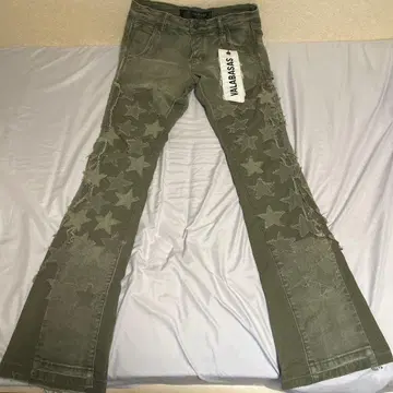 VALABASAS 별 모양 자수 부츠컷 데님 29