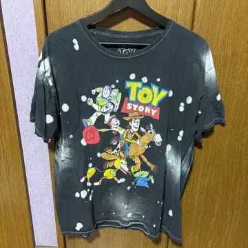 토이 스토리 캐릭터 T셔츠 L