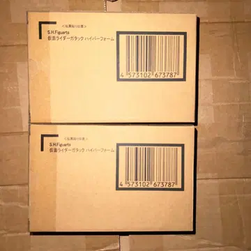 2체 S.H.피규아트 진골조제법 가면라이더 가탁크 하이퍼 폼