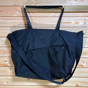THE NORTH FACE 블랙 토트백