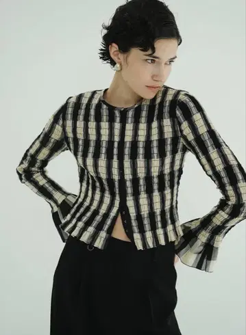 CLANE SHIRRING DESIGN BLOUSE