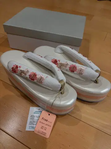 꽃무늬 통굽 조리 프리 사이즈 23.0-24.5cm