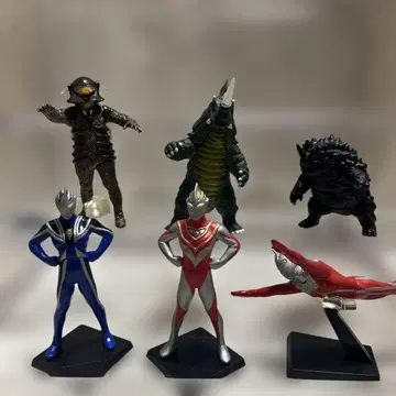 HG 울트라맨 괴수 세트