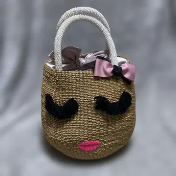 새상품급 아조리 바스켓 백