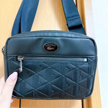LACOSTE 블랙 숄더백